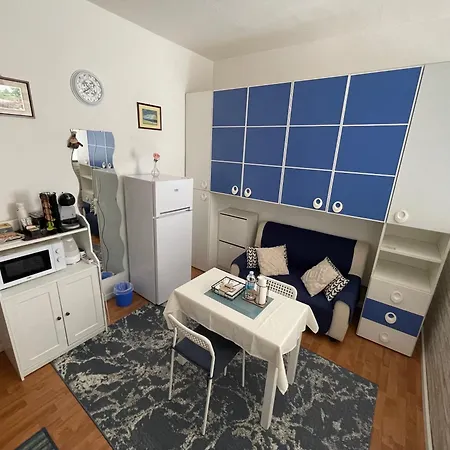 Apartament Ar Inter 1 Brescia